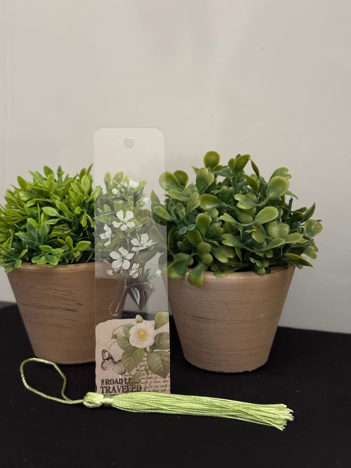 Floral Bookmark (White)