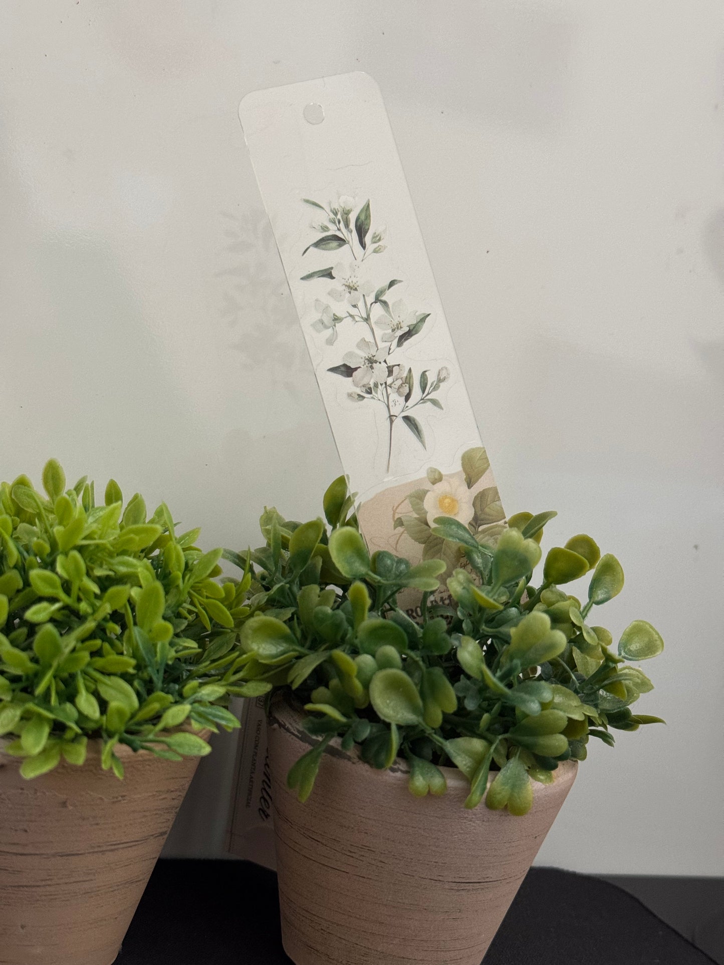 Floral Bookmark (White)